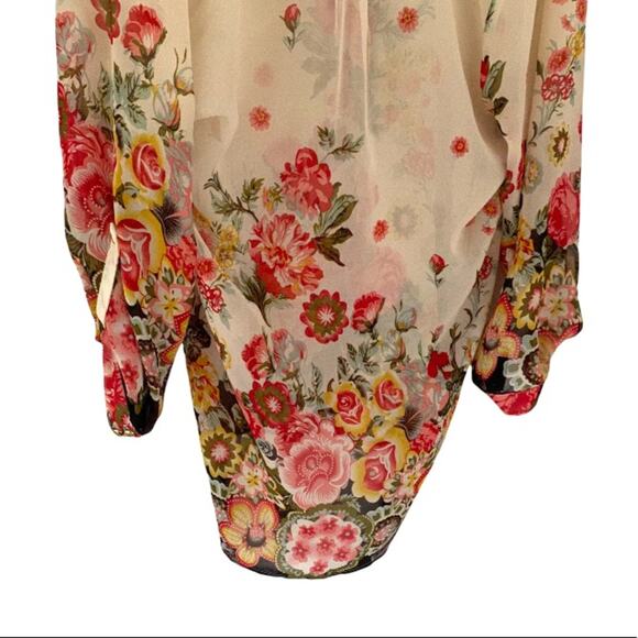 Jun & Ivy Spring Floral Blouse - Picture 8 of 9